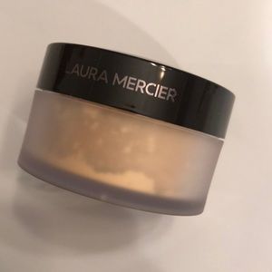 Laura Mercier Translucent Setting Powder